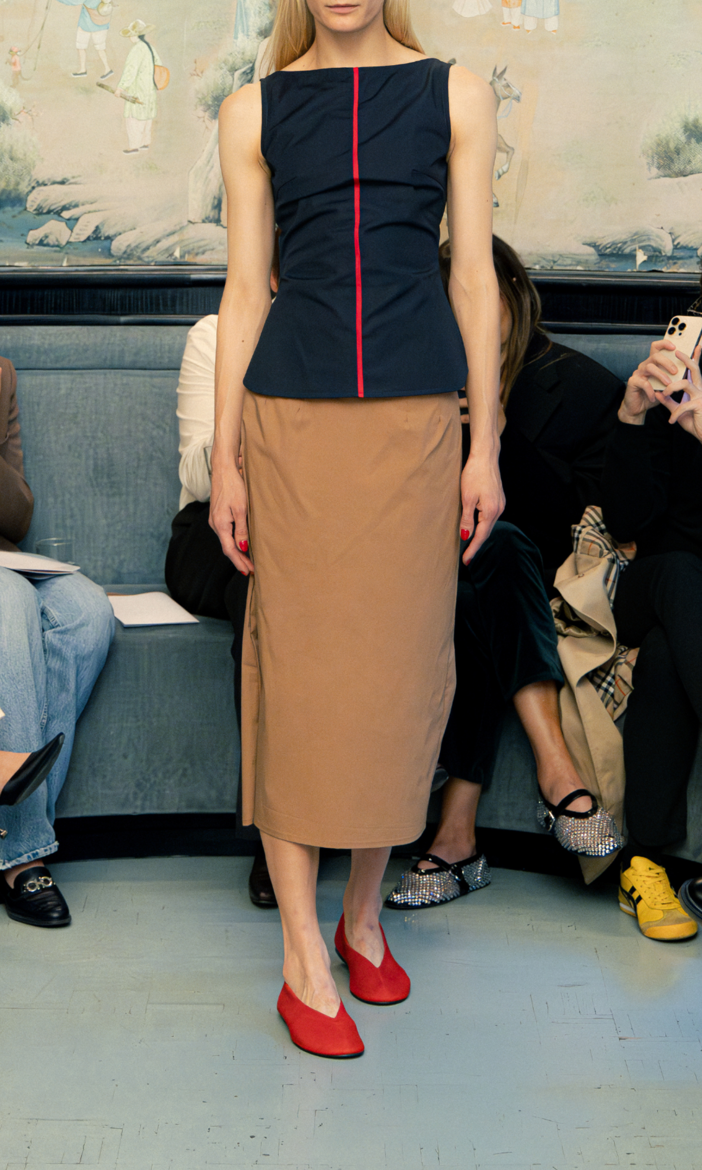 DA SKIRT