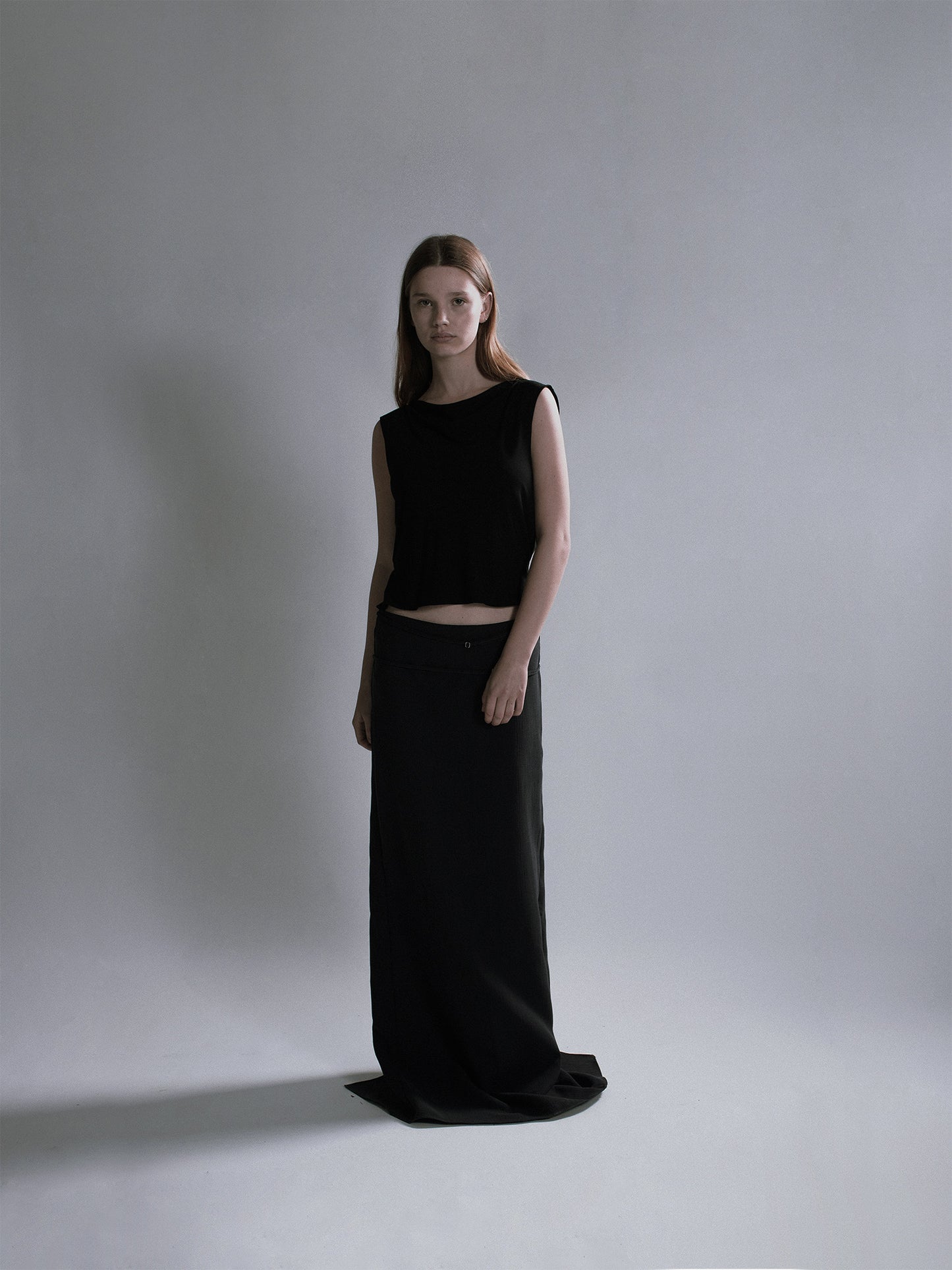 BIAS SLEEVELESS TOP