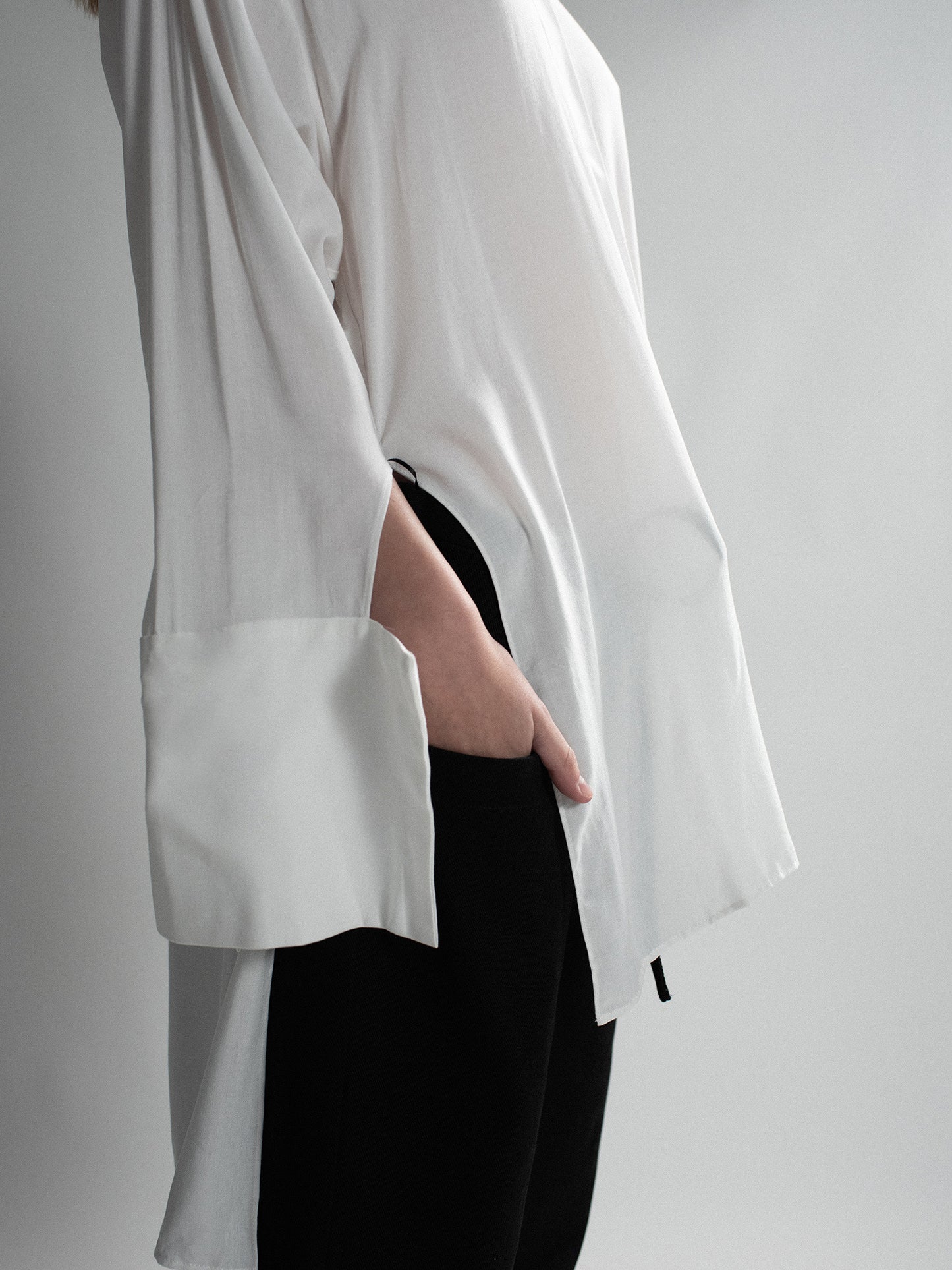 BAGGY SHIRT