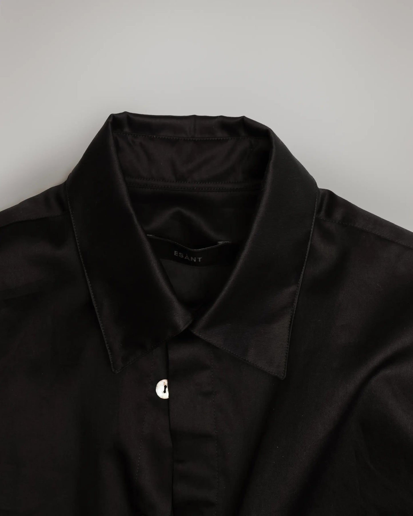 LOOK 27 | GRETTE SHIRT