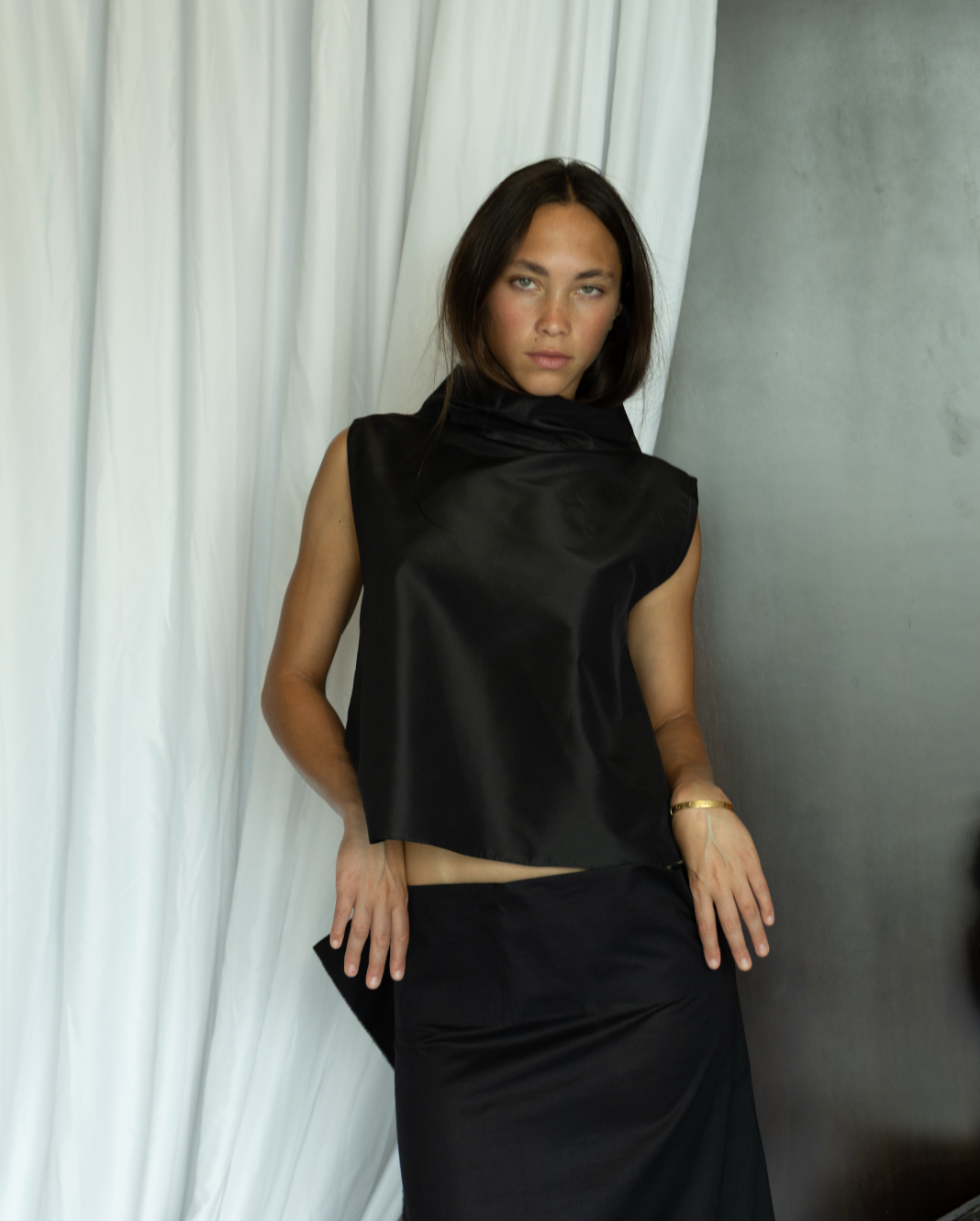 BOAT NECK TOP